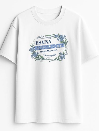 Camiseta Hombre oversize 240 gsm. Made in Portugal «Corona ovalada de flores cottage»