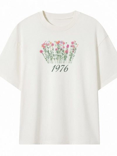 Camiseta Oversize unisex 240 gsm. «Flores silvestres con año»